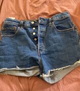 Levi’s 501 Shorts Photo 0