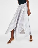 ZARA  Asymmetrical Light Gray Pleated Skirt; NWOT; size Medium Photo 0