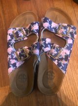 Simply Southern Turtle Print Shoes Photo 0