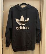 Adidas black hoodie Photo 0