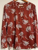 Ann Taylor Loft sz Medium wave motif half button up shirt Photo 0