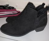 Black Booties Size 9 Photo 0