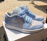 Nike Jordan 1 Low Sneakers Photo 0