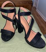 Heels Chunky Black Size 8 Photo 0