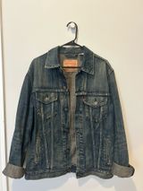 Levi’s Jacket Photo 0