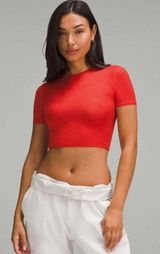 Lululemon Wundermost ultra-soft cropped T-shirt Photo 0