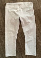 Fabletics Mid Rise Power Hold Capri Photo 0