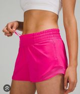 Lululemon Hotty Hot Short High-Rise 2.5” Photo 0