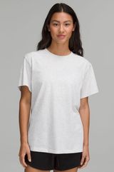 Lululemon t shirt Photo 0