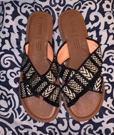 Toms Sandals Photo 0
