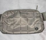 Lululemon Everywhere Belt Bag Photo 0