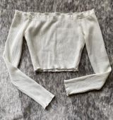 Romwe White Off The Shoulder Crop Photo 0