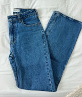 Abercrombie Ultra High-Rise Relaxed Jeans 90s Photo 0