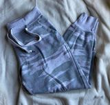 Aerie Camo Joggers Photo 0