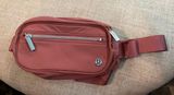 Lululemon Wunderlust belt bag Photo 0