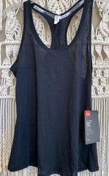 Under Armour Tank Tops Photo 0