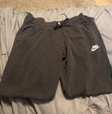 Nike Sweatpants Photo 0