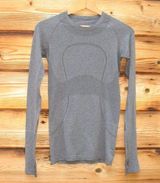 Lululemon  Swiftly Tech Long Sleeve Crew Heathered Black Photo 0