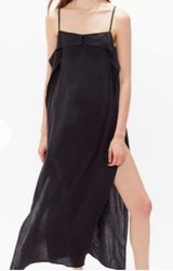 Urban Outfitters  Photo 0