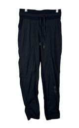 Lululemon Dance Studio Crop Black Ruched Leg Pull On Athletic Pants Size 2 Gym Photo 0