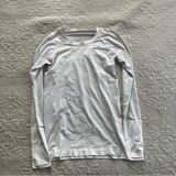 Lululemon white swiftly tech long sleeve size 6 Photo 0