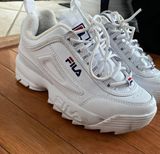 FILA Sneakers Photo 0