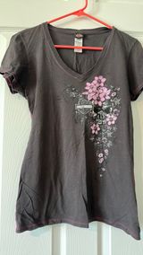 V Neck T Shirt Photo 0