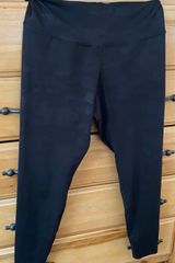 Old Navy Leggings / Activewear Photo 0