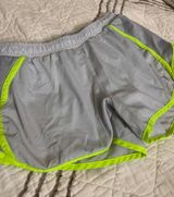 Old Navy Activewear Shorts Photo 0