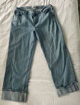 Abercrombie Low Rise Cuffed Jeans Photo 0