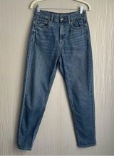 Mom Jeans Womens size 4 Photo 0