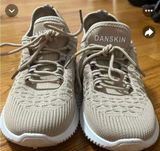 Danskin  sneakers light pink size:9 Photo 0