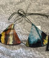 Pretty Little Thing PLT bikini top Photo 0