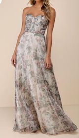 Maxi / Formal Dress Photo 0