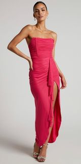 Showpo NWT Magenta Formal Dress Photo 0