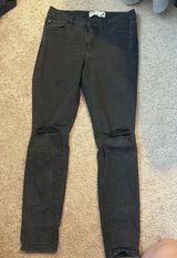 Black Ripped Skinny Jeans Photo 0