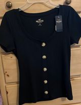 Hollister Black Tshirt Photo 0