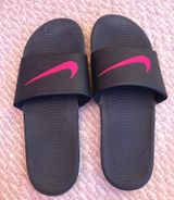 Nike Slip Ons Photo 0