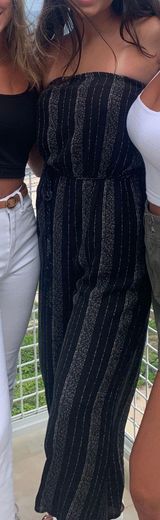 Black And White Jumpsuit Photo 0