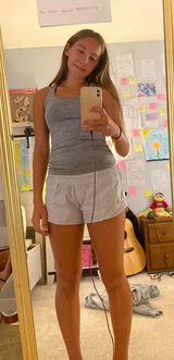 Lululemon Tank Photo 0