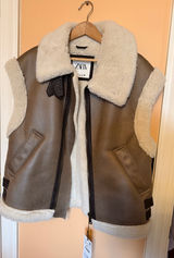 Zara faux suede fur vest Photo 0