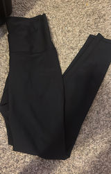 Old Navy High-Rise Leggings Black Women’s Small Photo 0