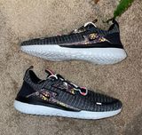 Nike Renew Arena Running Shoe Photo 0