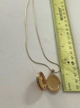 Delicate rose locket Photo 0