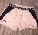 Under Armour Shorts Photo 0