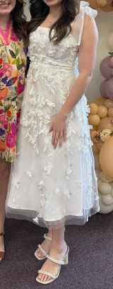 Lulus white floral dresss Photo 0