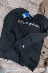 Champion Crewneck Photo 0