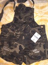 Forever 21 camo overalls  Photo 0