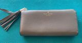 Kate Spade Wallet Photo 0