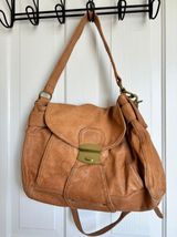 Convertible Tan Purse Photo 0